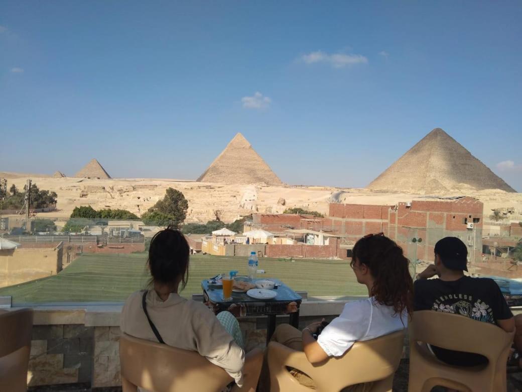 Pyramids Magic View Inn Cairo Ngoại thất bức ảnh