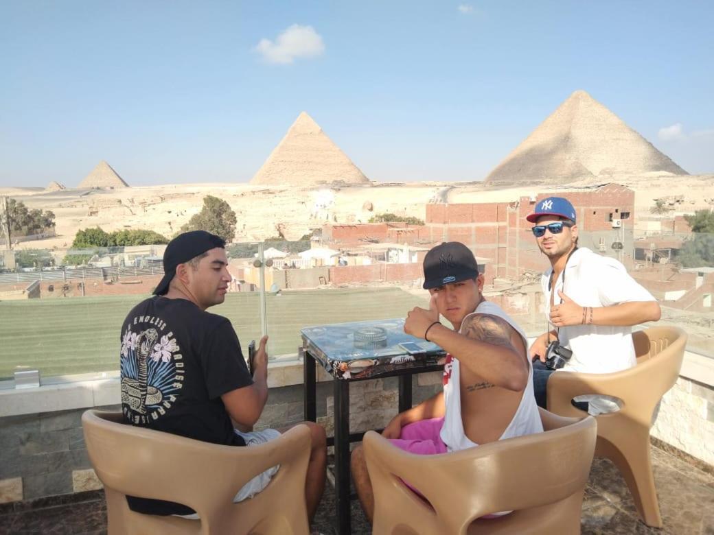 Pyramids Magic View Inn Cairo Ngoại thất bức ảnh