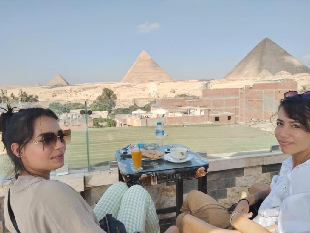 Pyramids Magic View Inn Cairo Ngoại thất bức ảnh